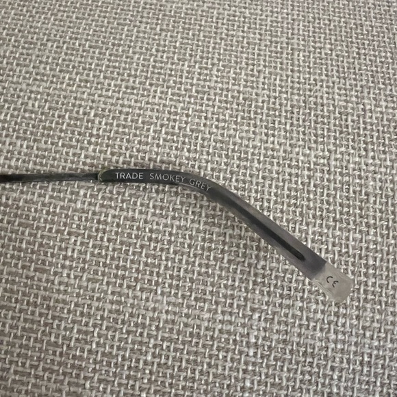 Bonlook Trade Smokey Grey Prescription Glasses - Picture 5 of 5